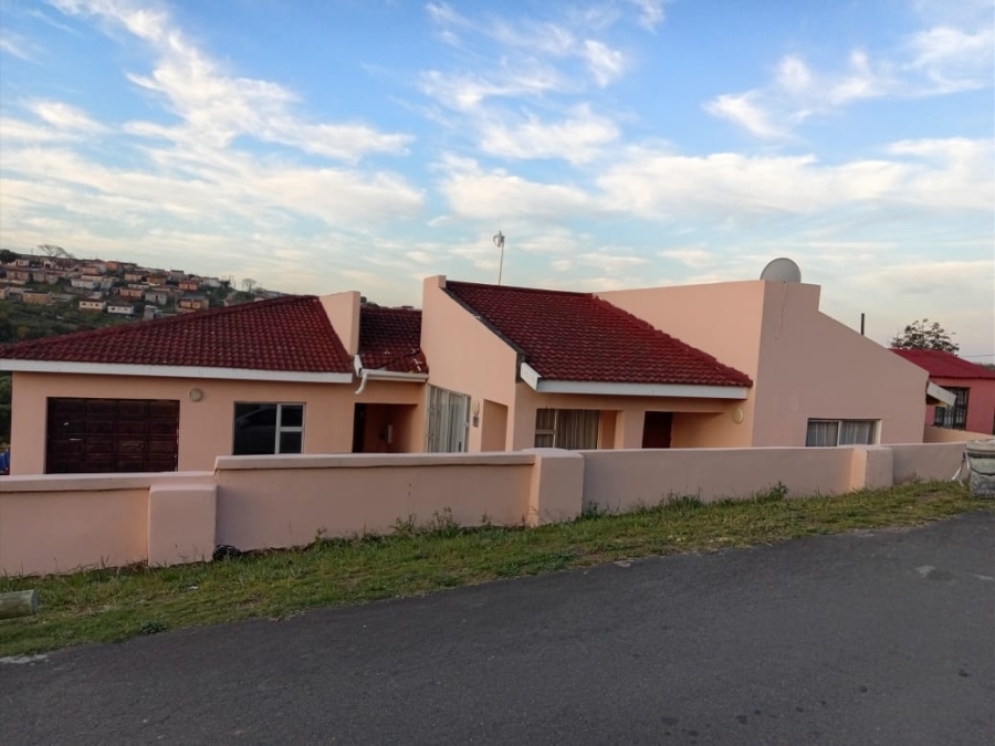 4 Bedroom Property for Sale in Mdantsane Nu 16 Eastern Cape